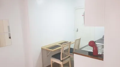 Estudio en alquiler en Montolivet, Montolivet (Distrito Quatre Carreres. València Capital) de 1.400 €<span>/mes</span>