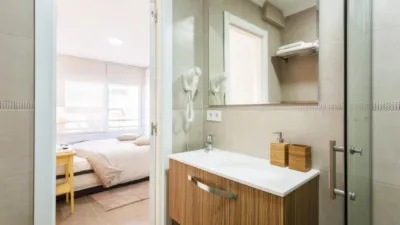 Estudio en alquiler en Montolivet, Montolivet (Distrito Quatre Carreres. València Capital) de 1.400 €<span>/mes</span>