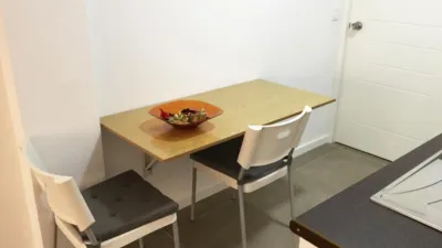 Estudio en alquiler en Montolivet, Montolivet (Distrito Quatre Carreres. València Capital) de 1.400 €<span>/mes</span>