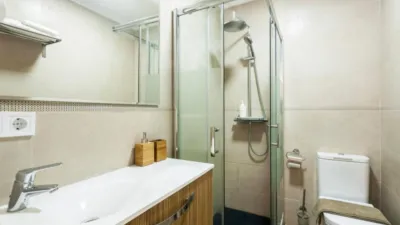 Estudio en alquiler en Montolivet, Montolivet (Distrito Quatre Carreres. València Capital) de 1.400 €<span>/mes</span>