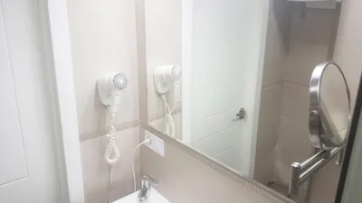 Estudio en alquiler en Montolivet, Montolivet (Distrito Quatre Carreres. València Capital) de 1.400 €<span>/mes</span>