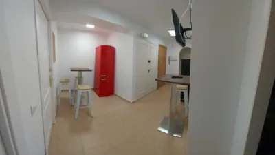 Habitación en alquiler en los Remedios, Los Remedios (Distrito Los Remedios. Sevilla Capital) de 410 €<span>/mes</span>