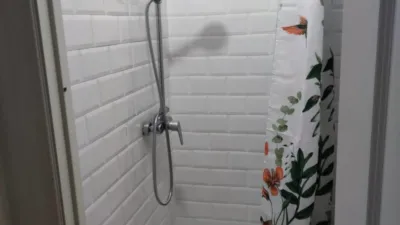 Habitación en alquiler en los Remedios, Los Remedios (Distrito Los Remedios. Sevilla Capital) de 410 €<span>/mes</span>