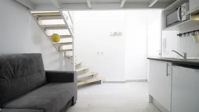 Estudio en alquiler en Zofío - Imagen 17