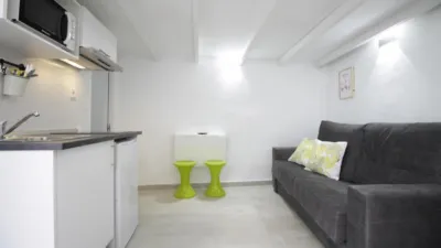 Estudio en alquiler en Zofío - Imagen 3