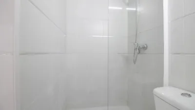 Estudio en alquiler en Zofío - Imagen 6