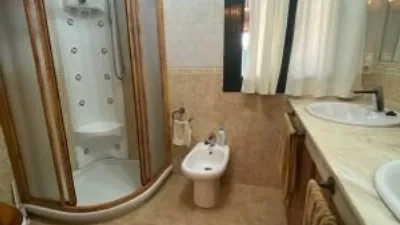 Casa en venta en Noia, Noia de 265.000 €