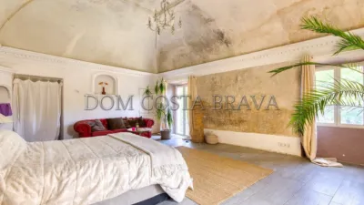 Rustic house on Pla de Tapioles Street photo 32