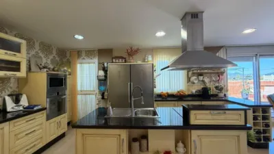 Penthouse on Calle Damaso Alonso photo 3