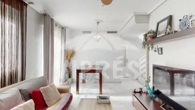 Dúplex en venta en Reina Sofía-Salesianos-Bodegones, Reina Sofía-Salesianos-Bodegones (Mérida) de 186.000 €