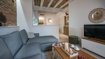 Piso en alquiler en Sant Pere-Santa Caterina-La Ribera - Imagen 2