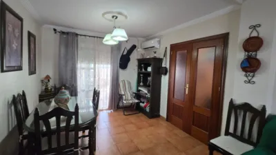 Semi-detached house on Padre Fernando Trejo Street photo 11