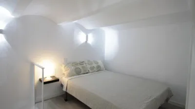 Estudio en alquiler en Pradolongo - Imagen 4
