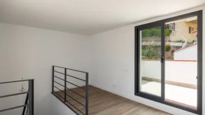Semi-detached chalet on Carrer de Jacint Verdaguer photo 11