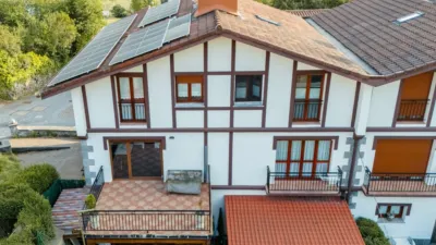 Chalet adosado en venta en Barrio de Elizmendi, Elizmendi (Asteasu) de 498.000 €