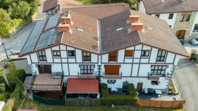 Chalet adosado en venta en Barrio de Elizmendi, Elizmendi (Asteasu) de 498.000 €