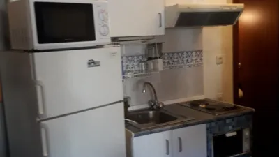 Estudio en alquiler en Arapiles - Imagen 3