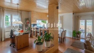 Chalet en venta en Arroyomolinos, Zona de - Casco Antiguo La Dehesa los Monteros, Zona de las Cárcavas-Arroyo del Bosque (Arroyomolinos) de 699.000 €