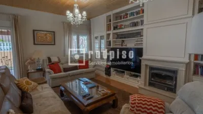 Chalet en venta en Arroyomolinos, Zona de - Casco Antiguo La Dehesa los Monteros, Zona de las Cárcavas-Arroyo del Bosque (Arroyomolinos) de 699.000 €