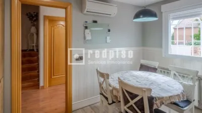 Chalet en venta en Arroyomolinos, Zona de - Casco Antiguo La Dehesa los Monteros, Zona de las Cárcavas-Arroyo del Bosque (Arroyomolinos) de 699.000 €