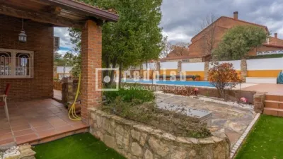 Chalet en venta en Arroyomolinos, Zona de - Casco Antiguo La Dehesa los Monteros, Zona de las Cárcavas-Arroyo del Bosque (Arroyomolinos) de 699.000 €