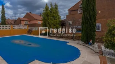 Chalet en venta en Arroyomolinos, Zona de - Casco Antiguo La Dehesa los Monteros, Zona de las Cárcavas-Arroyo del Bosque (Arroyomolinos) de 699.000 €