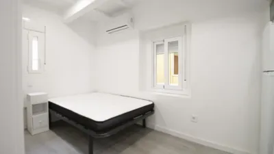 Estudio en alquiler en Bellas Vistas - Imagen 2