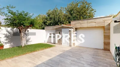 Casa adosada en venta en Nueva Ciudad - Más