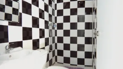 Piso en alquiler en Pradolongo - Imagen 2