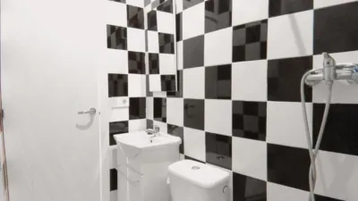 Piso en alquiler en Pradolongo - Imagen 8