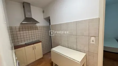 Apartment on Montserrat Street photo 11