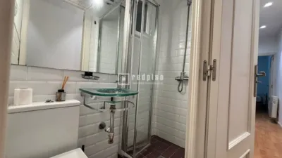 Apartment on Montserrat Street photo 7