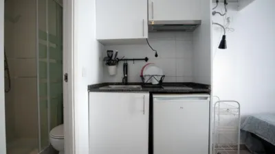 Estudio en alquiler en Zofío - Imagen 5