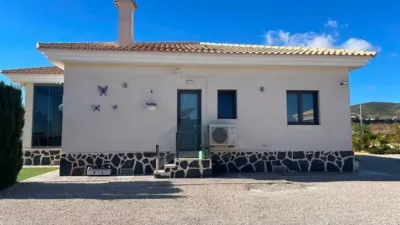 Chalet in Camarillas photo 17