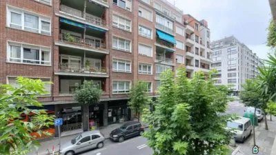 Apartment on Calle de Rodríguez Arias photo 34