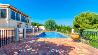Chalet in L'Alfàs del Pi photo 18