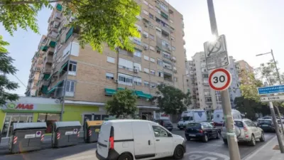 Piso en calle Palencia photo 4