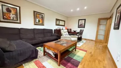 Semi-new detached house in Coles (Capital) photo 6