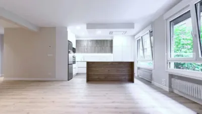 Apartment on Calle de Rodríguez Arias photo 6