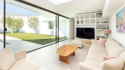 Chalet en El Chaparral photo 14