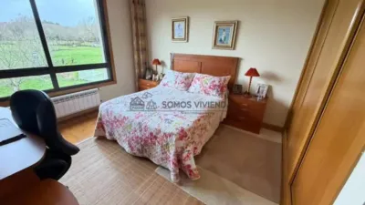 Semi-new detached house in Coles (Capital) photo 20
