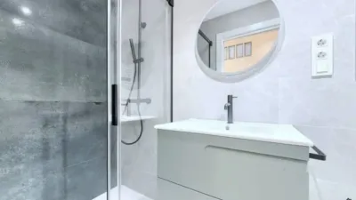 Apartment on Calle de Rodríguez Arias photo 28