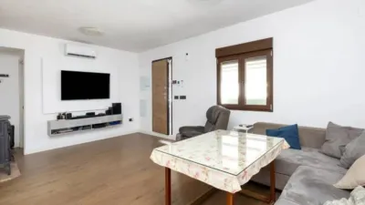 Chalet in Albolote photo 9