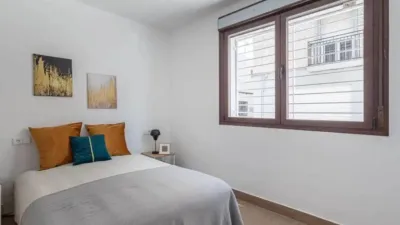 Apartment on Ronda de Belén Street photo 5