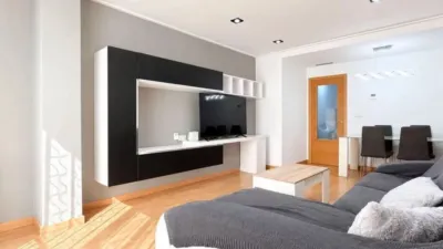 Apartment in Carrús Este-Camí dels Magros photo 4