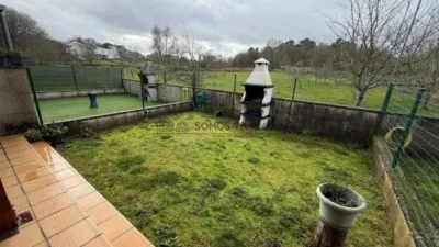 Semi-new detached house in Coles (Capital) photo 3