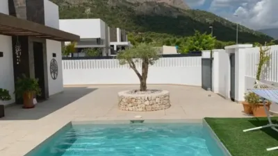 Chalet in Polop photo 2
