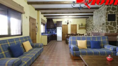 Rustic house in Villamena photo 4