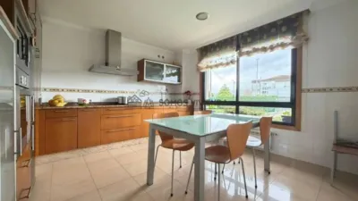 Semi-new detached house in Coles (Capital) photo 7