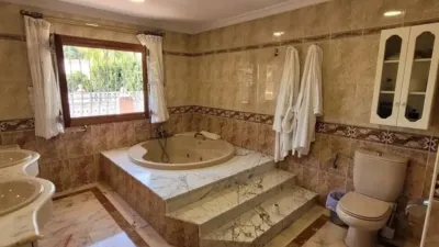 Chalet in L'Alfàs del Pi photo 18